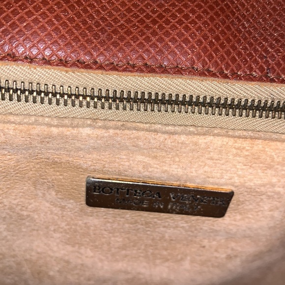 Vintage Bottega Veneta Fisherman Crossbody Bag - Picture 7 of 14